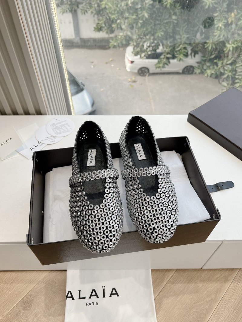 Alaia Flat Shoes